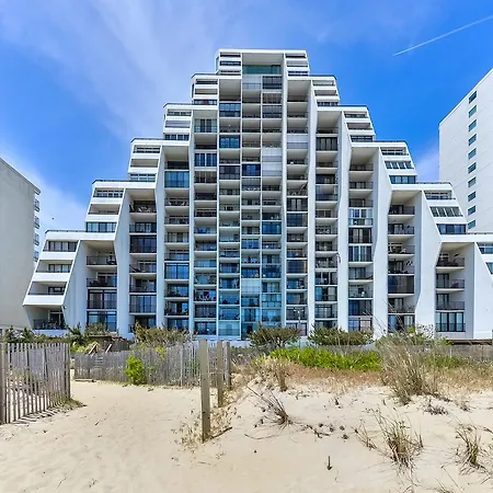 Pyramid 19-J Condo